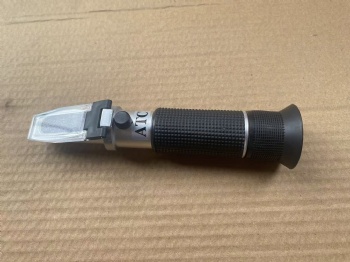 Refractometer 0-28 Salinity